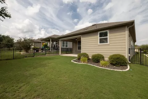Exterior - 716 Kitty Hawk Rd, Georgetown, TX 78633 photo 6 of 6