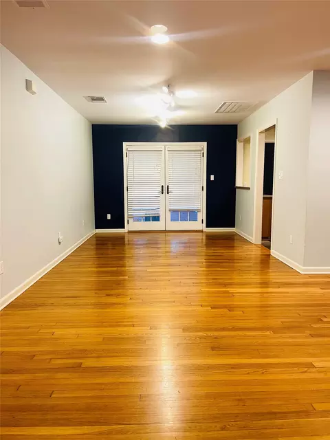 2003 Woodmont Ave, Austin, TX 78703