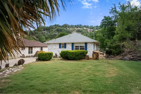 305 Mountain Vw, Sunrise Beach, TX 78643