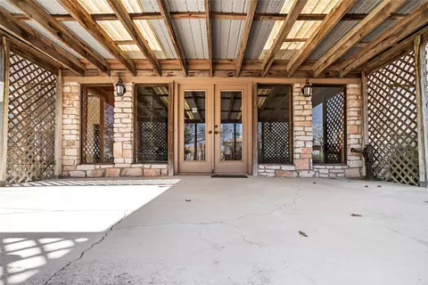 12914 Pfluger Berkman Rd, Coupland, TX 78615