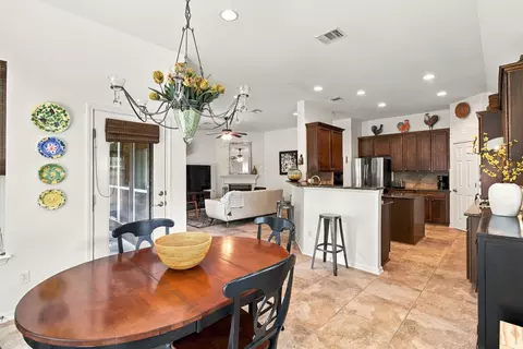 532 Crooked Crk, Buda, TX 78610