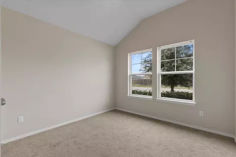 Bedroom - 123 Saranac Dr, Elgin, TX 78621 photo 4 of 5