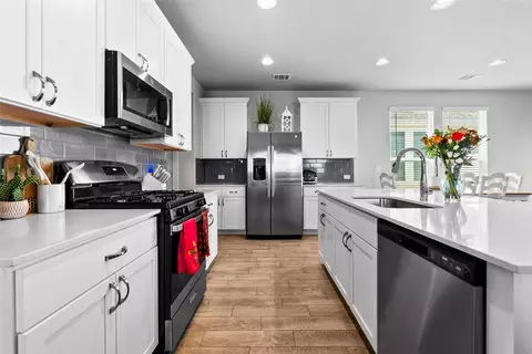 Kitchen - 156 Appleberry Ln, Elgin, TX 78621 photo 4 of 5
