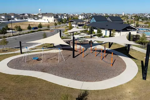 View/Area - 156 Appleberry Ln, Elgin, TX 78621 photo 5 of 7