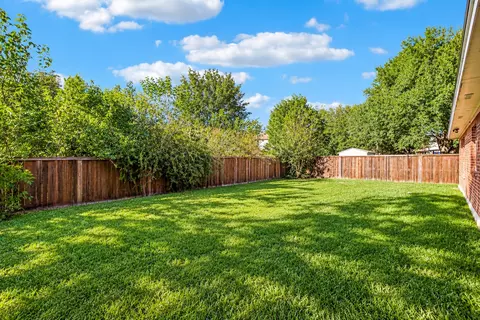 Exterior - 121 Orion Cv, Kyle, TX 78640 photo 3 of 3