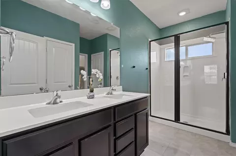 Bath - 309 Uncle Billy Way, Jarrell, TX 76537 photo 1 of 4