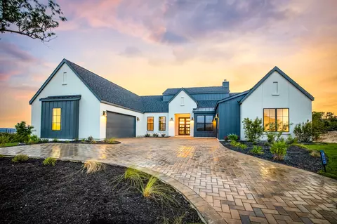 6513 Lavish Bnd, Jonestown, TX 78645
