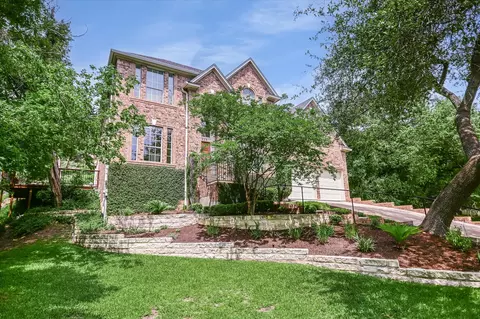 4028 Walnut Clay Dr, Austin, TX 78731