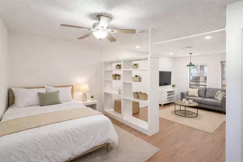 4701 Red River St #102, Austin, TX 78751