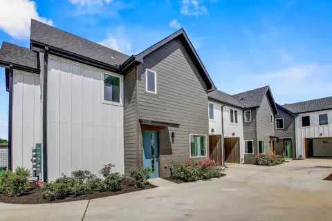 Exterior - 4127 E 12th St #1, Austin, TX 78721 photo 2 of 4