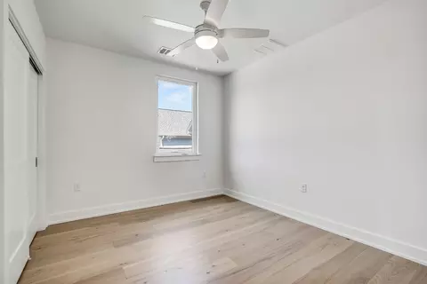 Bedroom - 4127 E 12th St #1, Austin, TX 78721 photo 7 of 8