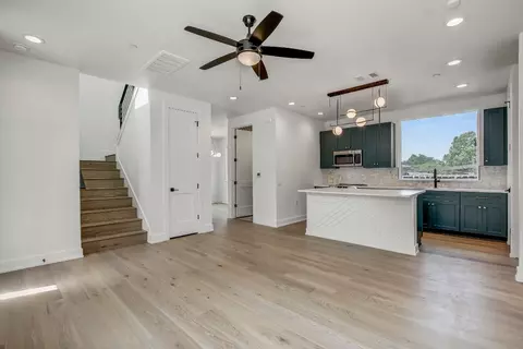 Living - 4127 E 12th St #1, Austin, TX 78721 photo 2 of 4