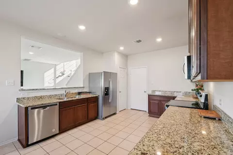 Kitchen - 185 Katie Elder Dr, Jarrell, TX 76537 photo 3 of 4