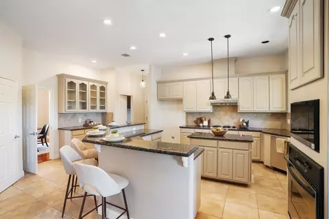Kitchen - 710 Timarron, Leander, TX 78641 photo 1 of 3