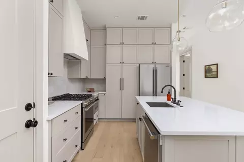 Kitchen - 2503 E 18th St, Austin, TX 78702 photo 6 of 6