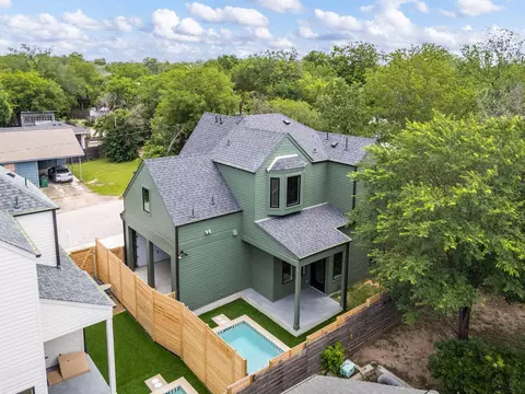View/Area - 2503 E 18th St, Austin, TX 78702 photo 1 of 2