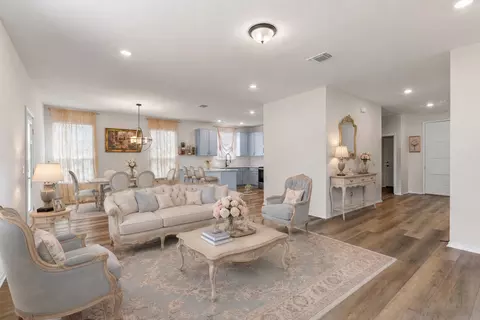 Entry Way - 4712 Pell Rd, Manor, TX 78653 photo 2 of 3