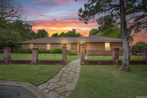 117 Lakewood Trl, Leander, TX 78641
