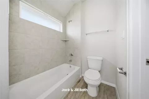Bath - 123 White Dunes Dr, Maxwell, TX 78656 photo 7 of 7