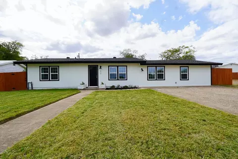 913 Hander Ln, Belton, TX 76513
