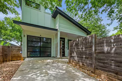 2004 E 10th St #2, Austin, TX 78702 photo 1
