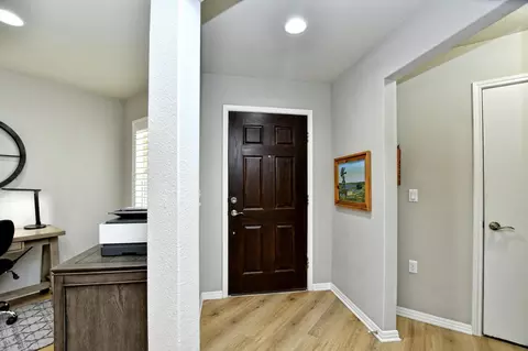 Entry Way - 231 Hobby St, Georgetown, TX 78633 photo 1 of 1