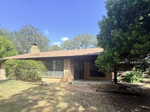 Exterior - 109 Pine Cone Ln, Elgin, TX 78621 photo 10 of 10