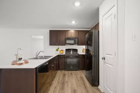 125 Gabbro Gdns, Maxwell, TX 78656