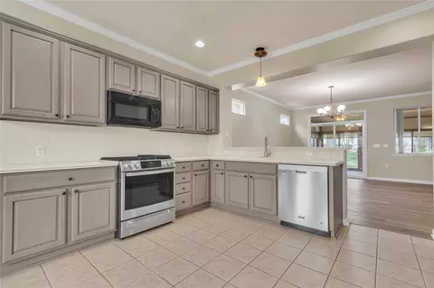 Kitchen - 409 Rio Grande Loop, Georgetown, TX 78633 photo 2 of 2