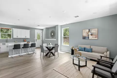 Living - 3705 Callihan Rd, Luling, TX 78648 photo 3 of 5