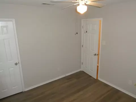 Bedroom - 113 Soapstone Dr, Jarrell, TX 76537 photo 3 of 4