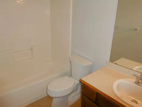 Bath - 113 Soapstone Dr, Jarrell, TX 76537 photo 1 of 1