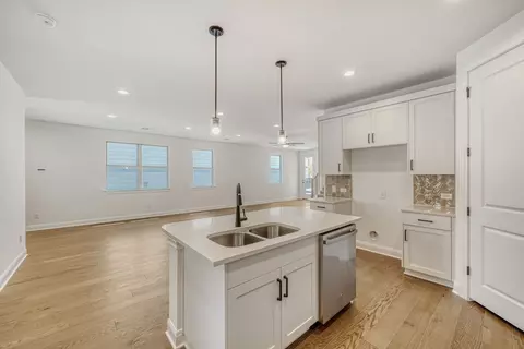 Kitchen - 448 Burlington Dr, Buda, TX 78610 photo 3 of 4