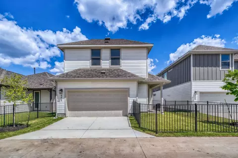 Exterior - 448 Burlington Dr, Buda, TX 78610 photo 4 of 4