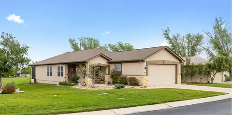 104 Monument Hill Trl, Georgetown, TX 78633