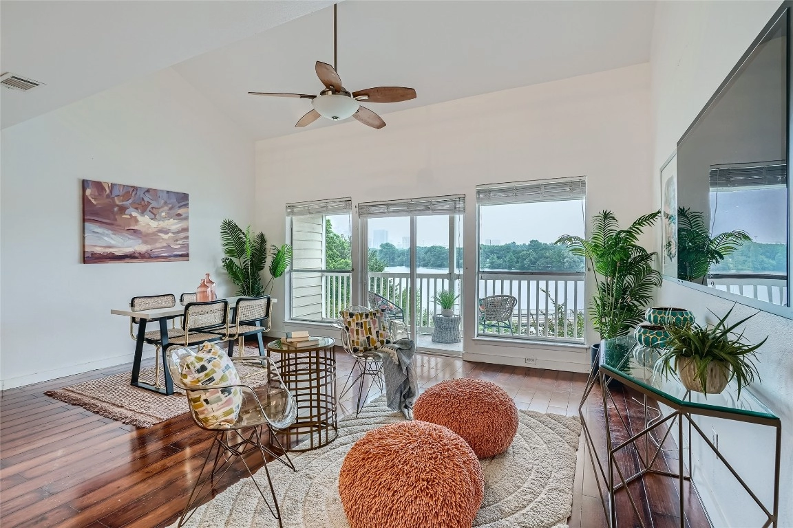 1818 S Lakeshore Blvd Unit 42  