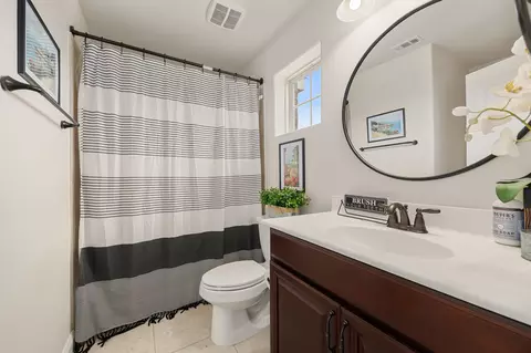 Bath - 225 Pettigrew Path, Buda, TX 78610 photo 5 of 6