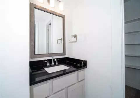 Bath - 2029 Varese Path, Leander, TX 78641 photo 4 of 4