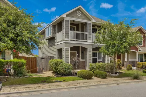 107 Friendship Oak Dr, San Marcos, TX 78666