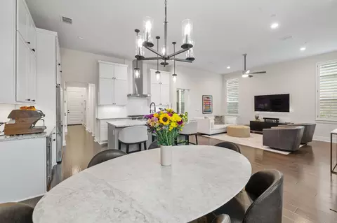 Dining - 4205 Elevator Dr, Austin, TX 78731 photo 2 of 2
