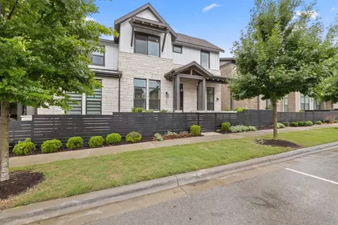 Exterior - 4205 Elevator Dr, Austin, TX 78731 photo 1 of 2