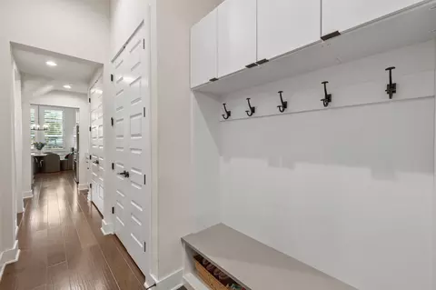 Entry Way - 4205 Elevator Dr, Austin, TX 78731 photo 1 of 4