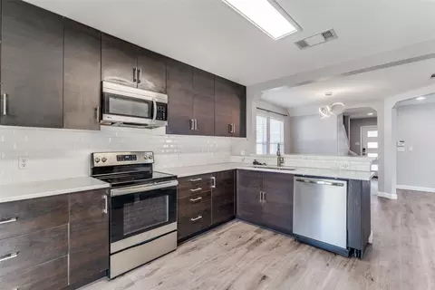 1408 Poppy Seed Ln, Austin, TX 78741