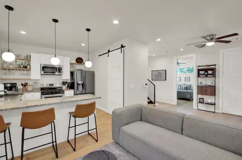 510 Blackson Ave #2, Austin, TX 78752