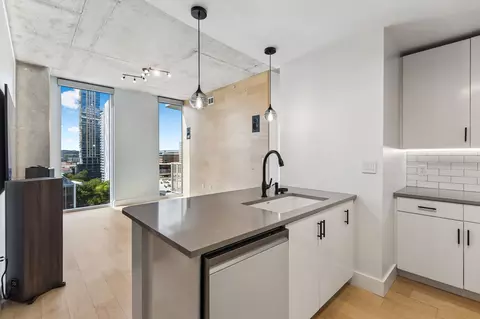 360 Nueces St #1114, Austin, TX 78701