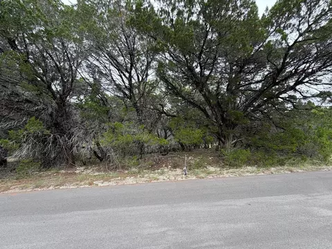 20014 Continental Dr, Lago Vista, TX 78645