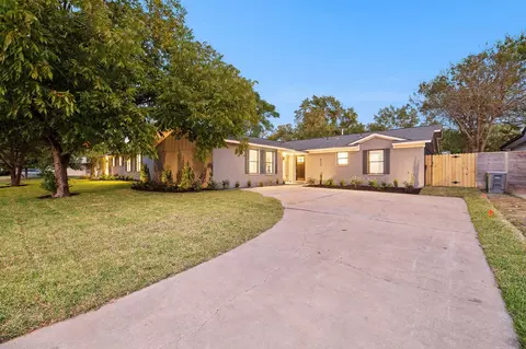 8305 Briarwood Ln, Austin, TX 78757