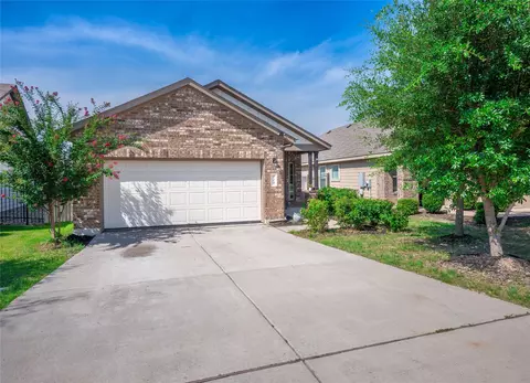Exterior - 109 Lambert St, Leander, TX 78641 photo 2 of 10