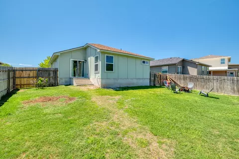 Other - 174 Falcon Dr, Luling, TX 78648 photo 5 of 11