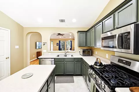 Kitchen - 141 Morrell, Kyle, TX 78640 photo 1 of 4